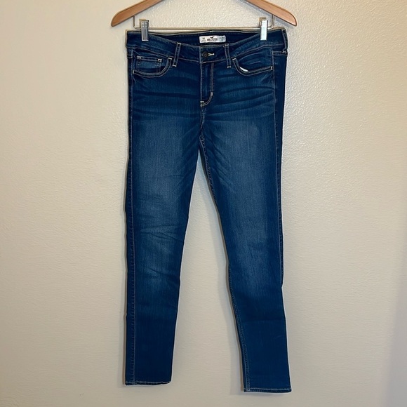 Hollister Blue Jeans - Picture 1 of 14